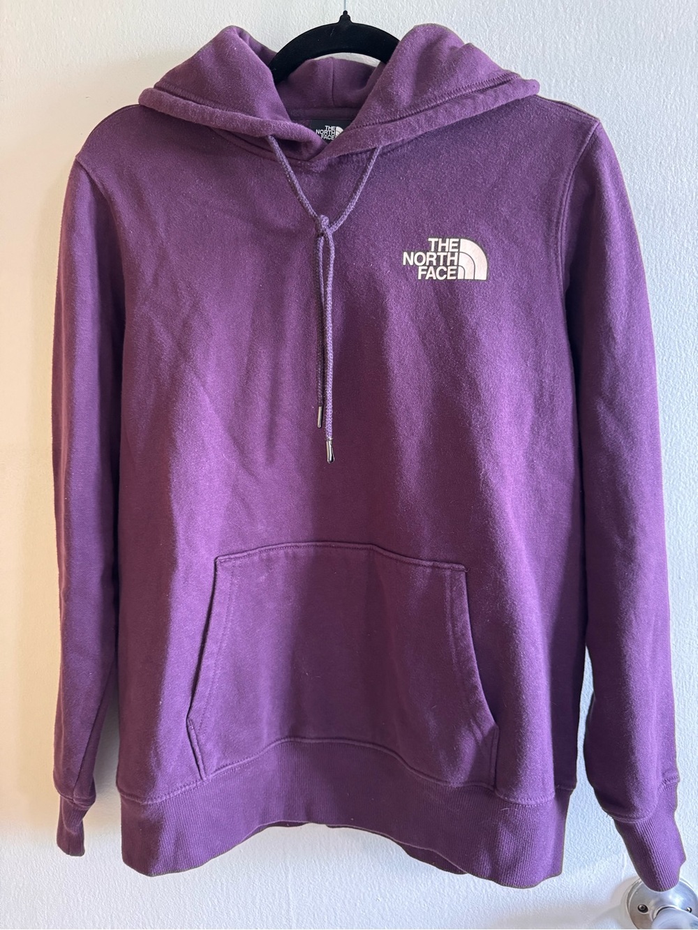 The North Face Women’s Purple Crewneck Hoodie Front Pocket Never Stop Exploring